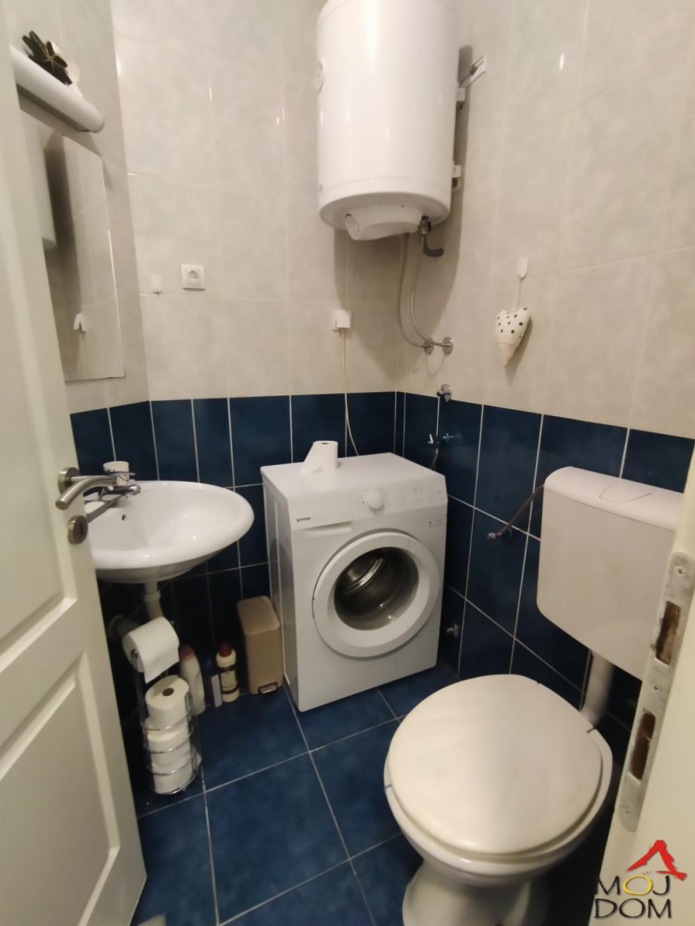 Slika 8 - Stan,NOVI SAD,CENTAR,kv: 35, € 108150, ID: 1030357