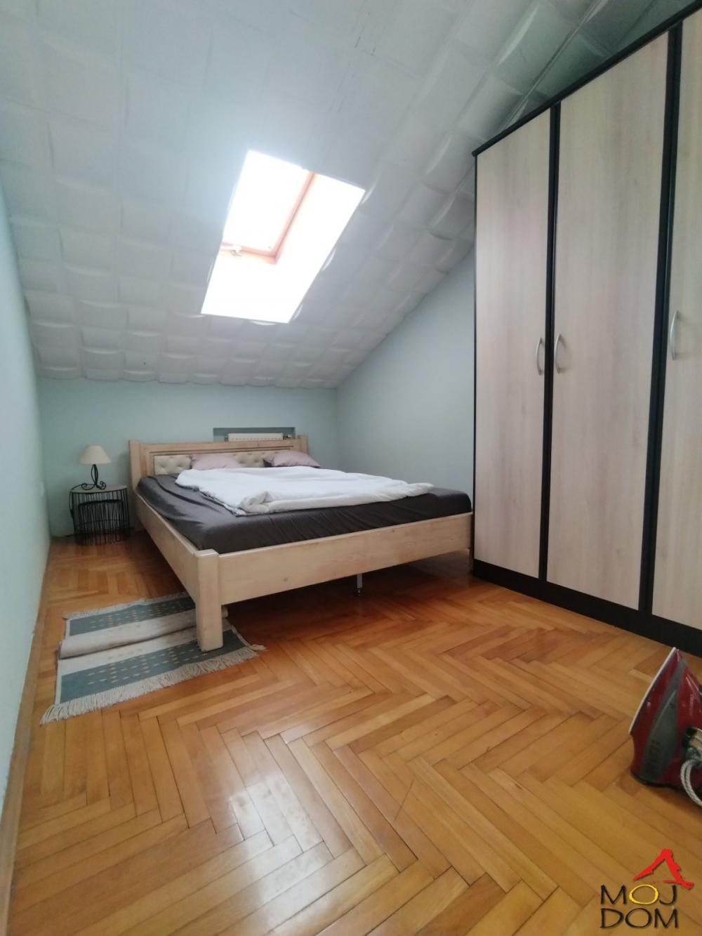 Slika 3 - Stan,NOVI SAD,CENTAR,kv: 35, € 108150, ID: 1030357