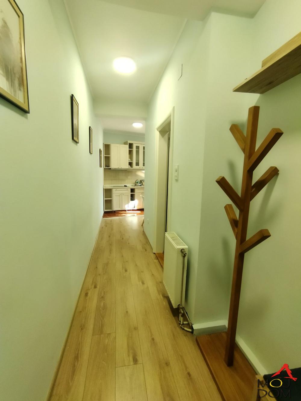 Slika 5 - Stan,NOVI SAD,CENTAR,kv: 35, € 108150, ID: 1030357