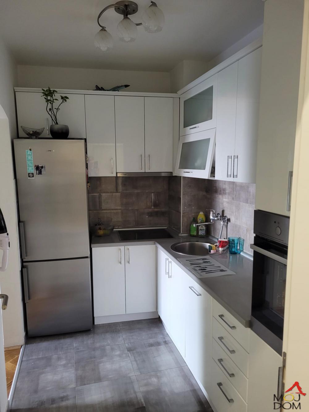Slika 4 - Stan,NOVI SAD,NOVA DETELINARA,kv: 62, € 156300, ID: 1030111