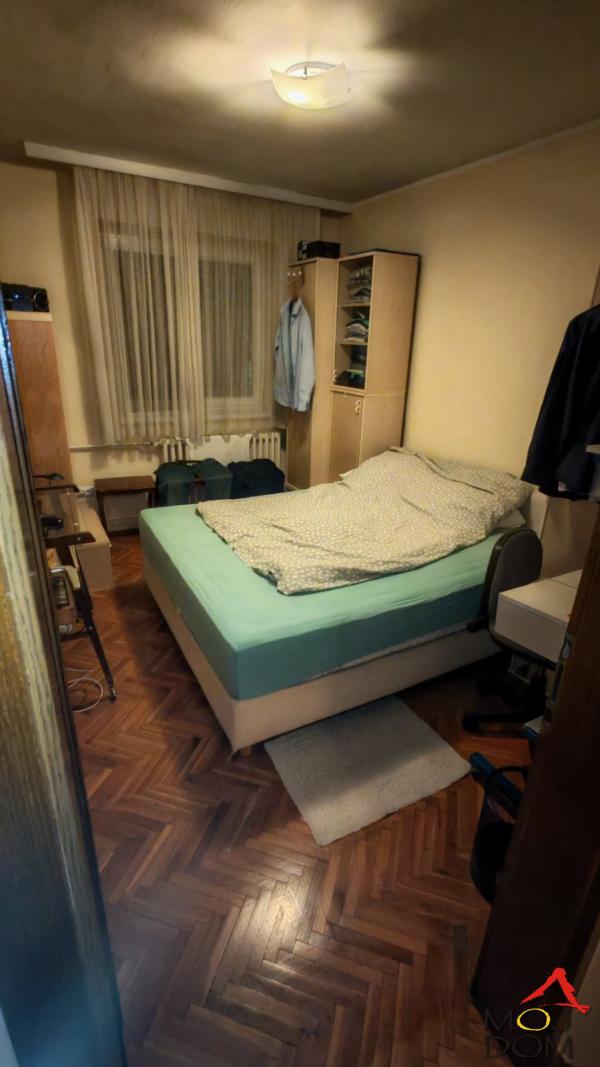 Slika 10 - Stan,NOVI SAD,SOMBORSKI BULEVAR,kv: 94, € 200850, ID: 1029927