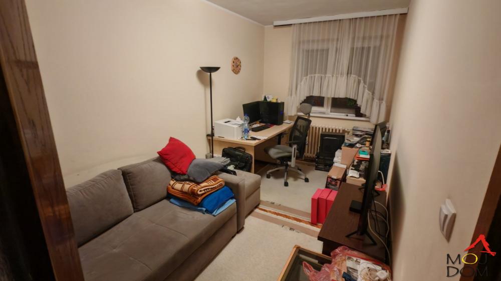 Slika 8 - Stan,NOVI SAD,SOMBORSKI BULEVAR,kv: 94, € 200850, ID: 1029927