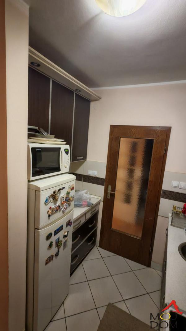 Slika 4 - Stan,NOVI SAD,SOMBORSKI BULEVAR,kv: 94, € 200850, ID: 1029927