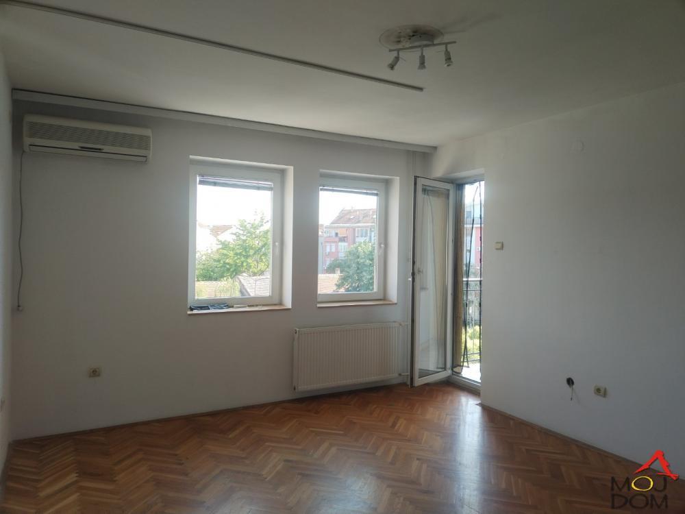Glavna slika -Stan,NOVI SAD,SOCIJALNO,kv: 42, € 123600, ID: 1030371