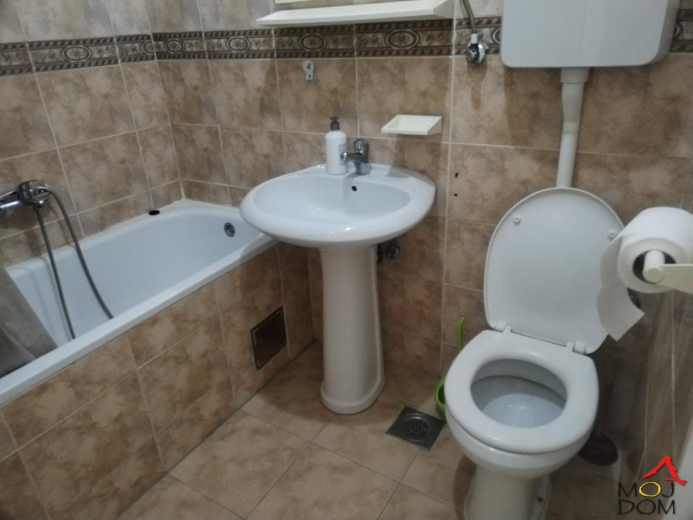 Slika 3 - Stan,NOVI SAD,SOCIJALNO,kv: 42, € 123600, ID: 1030371