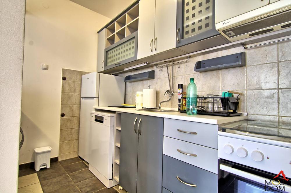 Slika 6 - Stan,NOVI SAD,CENTAR,kv: 103, € 206000, ID: 1029031