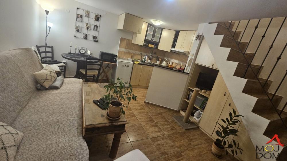 Glavna slika -Stan,NOVI SAD,PODBARA,kv: 37, € 92700, ID: 1029473