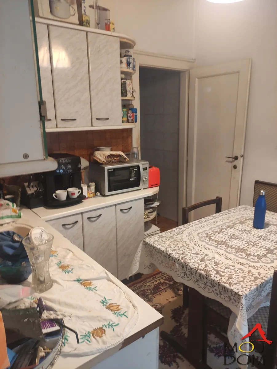 Slika 2 - Stan,NOVI SAD,CENTAR,kv: 80, € 190550, ID: 1027089