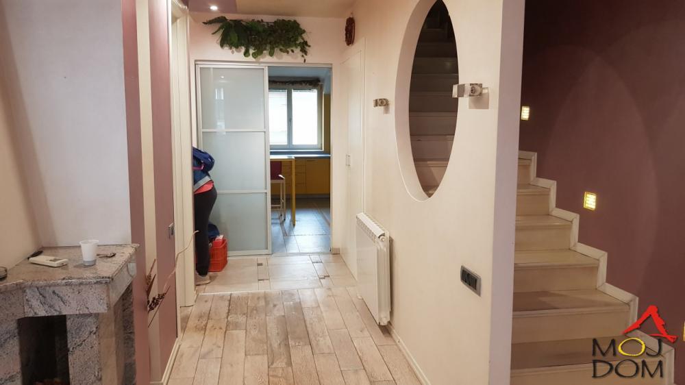 Slika 3 - Stan,NOVI SAD,BULEVAR,kv: 174, € 268500, ID: 1026599