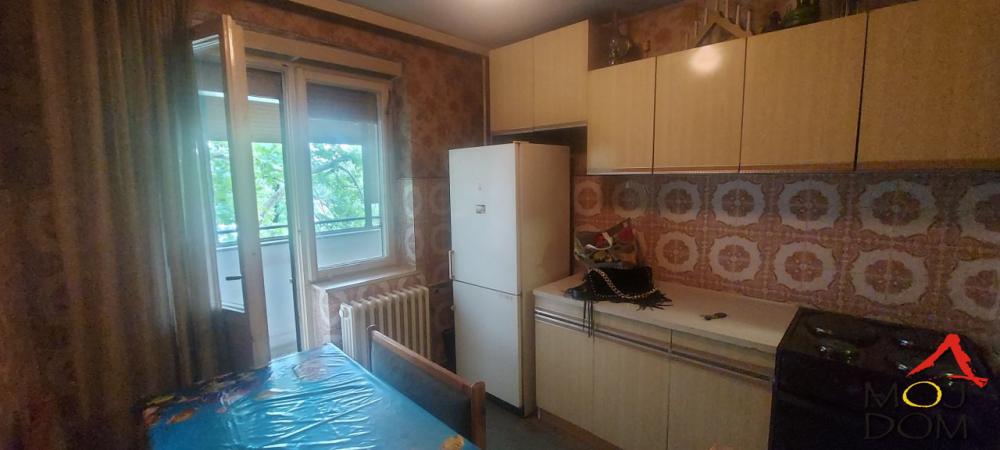 Slika 3 - Stan,NOVI SAD,SATELIT,kv: 46, € 99900, ID: 1026577