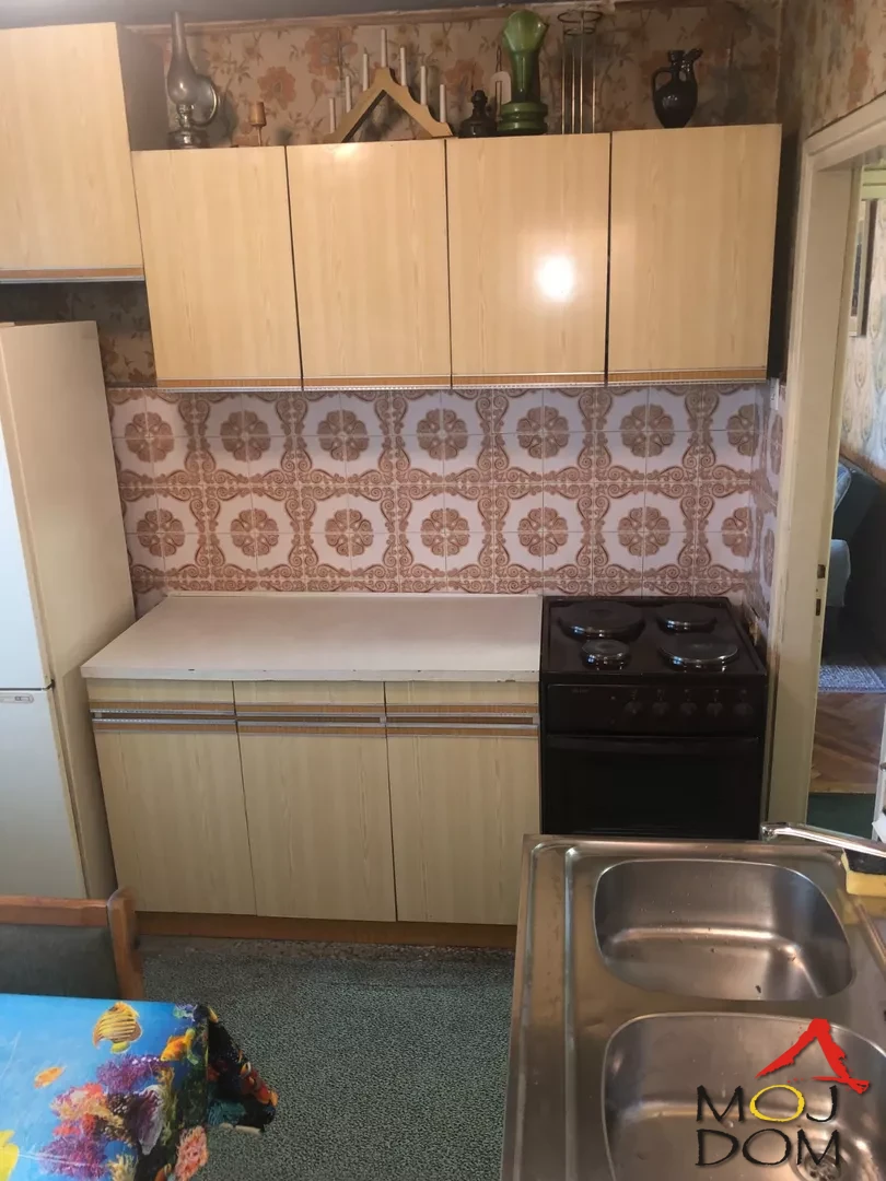 Slika 4 - Stan,NOVI SAD,SATELIT,kv: 46, € 99900, ID: 1026577