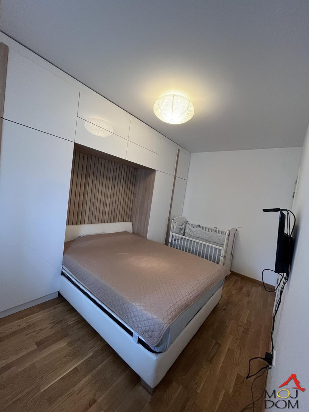 Slika 6 - Stan,NOVI SAD,ROTKVARIJA,kv: 62, € 211150, ID: 1029073