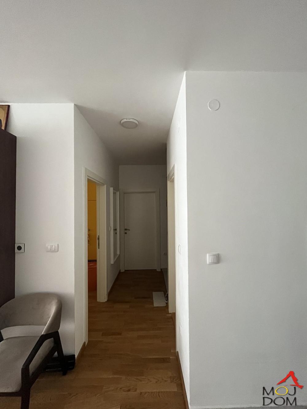 Slika 11 - Stan,NOVI SAD,ROTKVARIJA,kv: 62, € 211150, ID: 1029073