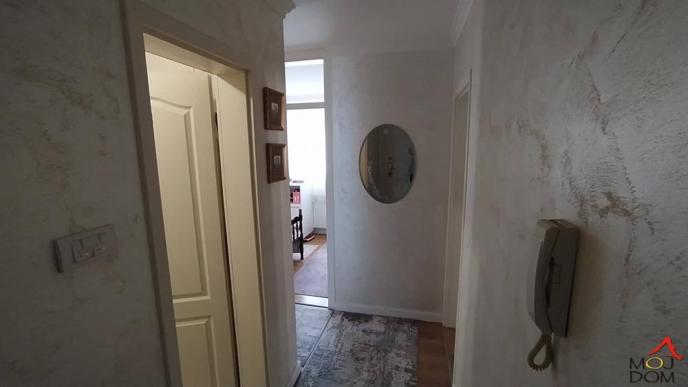 Slika 8 - Stan,NOVI SAD,SOCIJALNO,kv: 57, € 180200, ID: 1029595