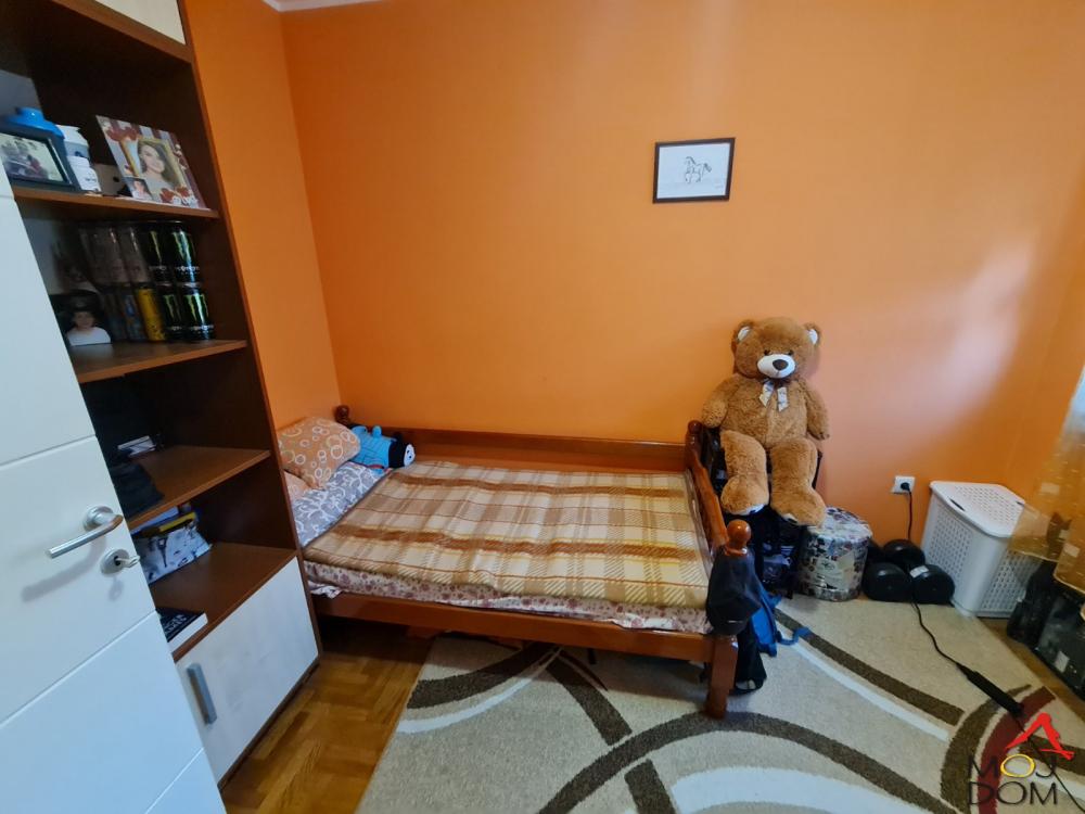 Slika 8 - Stan,NOVI SAD,TELEP,kv: 70, € 164800, ID: 1026748