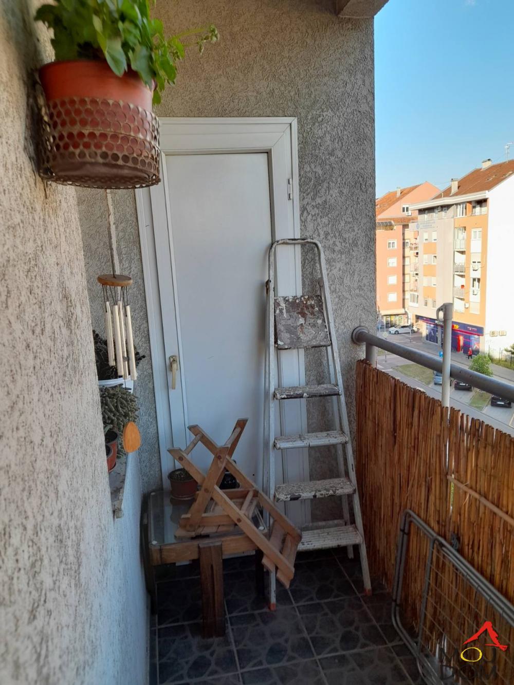 Slika 9 - Stan,NOVI SAD,NOVA DETELINARA,kv: 45, € 128500, ID: 1026725