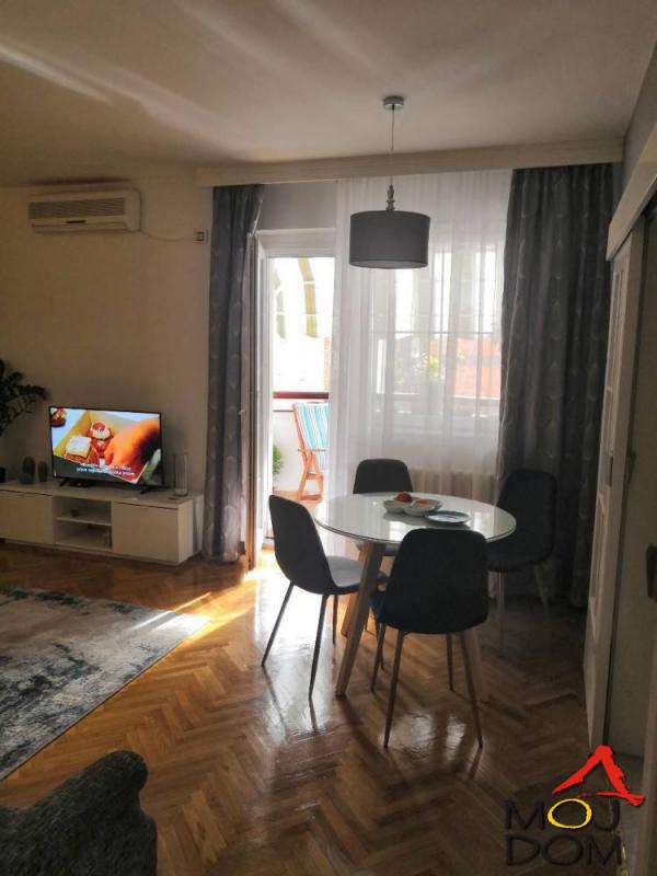 Slika 2 - Stan,NOVI SAD,CENTAR,kv: 64, € 226700, ID: 1026704