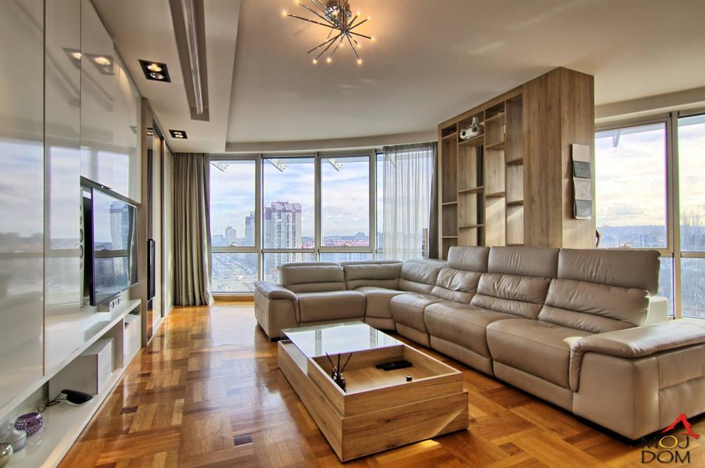 Glavna slika -Stan,NOVI SAD,SOMBORSKI BULEVAR,kv: 120, € 324000, ID: 1029772