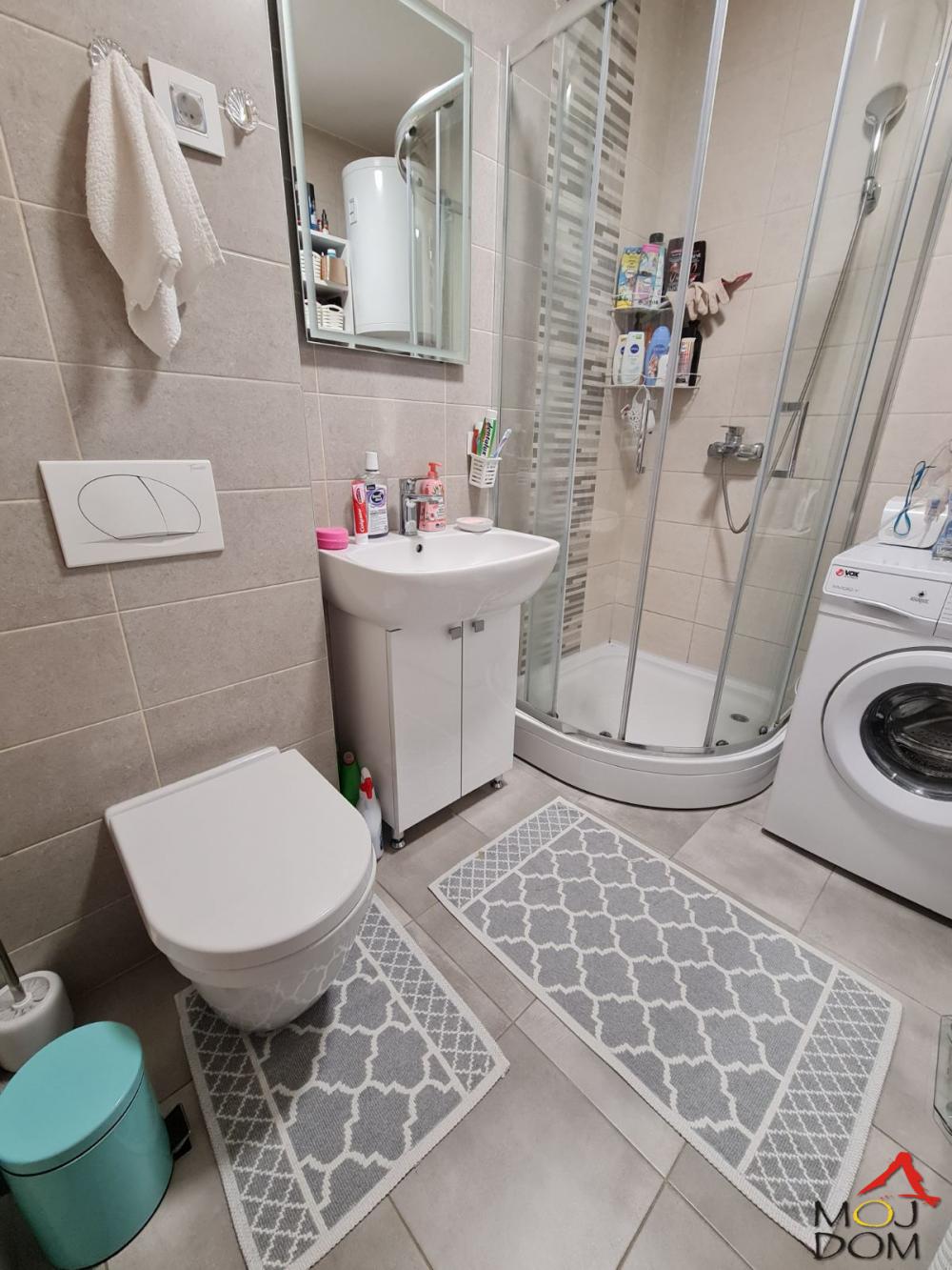 Slika 10 - Stan,NOVI SAD,SALAJKA,kv: 39, € 123600, ID: 1029469