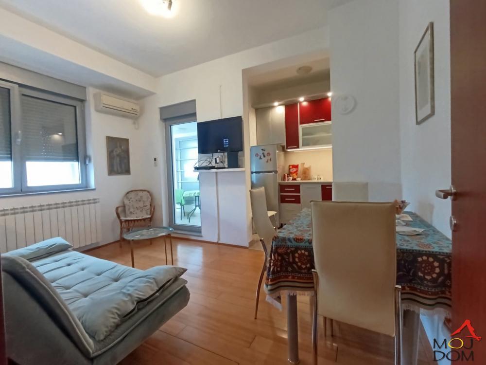 Glavna slika -Stan,NOVI SAD,CENTAR,kv: 31, € 111800, ID: 1030502