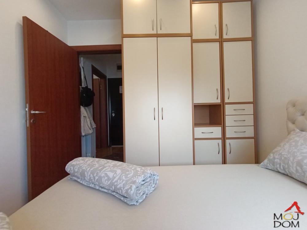 Slika 6 - Stan,NOVI SAD,CENTAR,kv: 31, € 111800, ID: 1030502