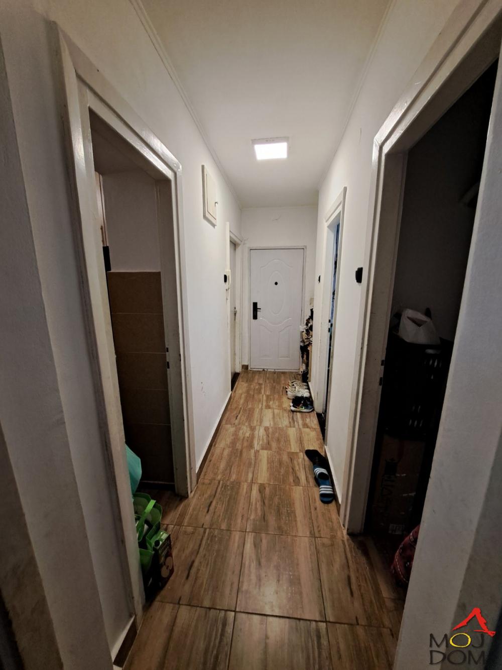 Slika 5 - Stan,NOVI SAD,ROTKVARIJA,kv: 51, € 133900, ID: 1028474