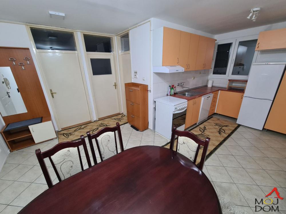 Slika 4 - Stan,NOVI SAD,GRBAVICA,kv: 53, € 150000, ID: 1014194
