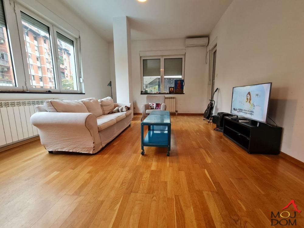 Slika 1 - Stan,NOVI SAD,BULEVAR,kv: 108, € 298100, ID: 1028142