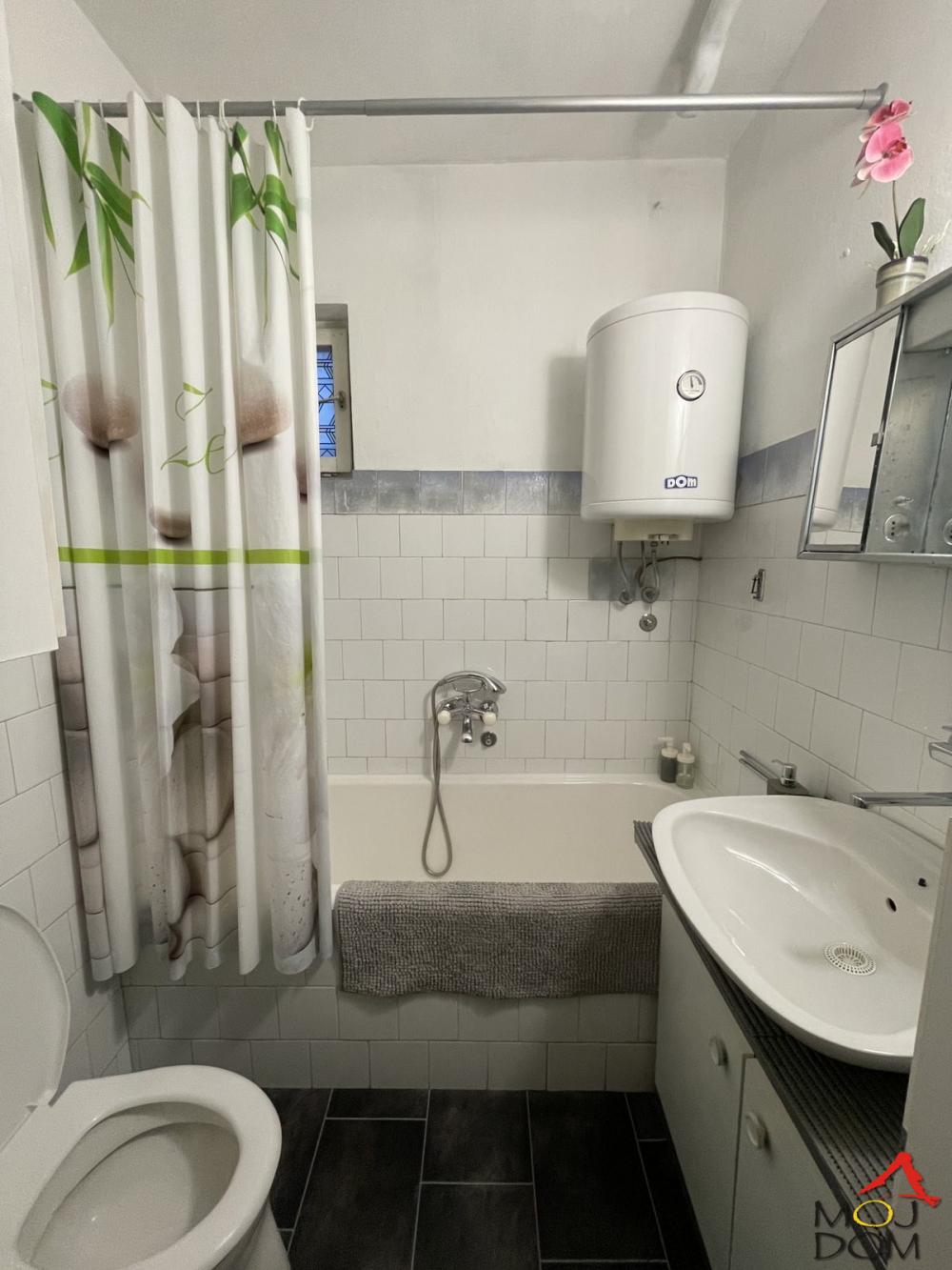 Slika 11 - Stan,NOVI SAD,BANATIĆ,kv: 59, € 149000, ID: 1030137