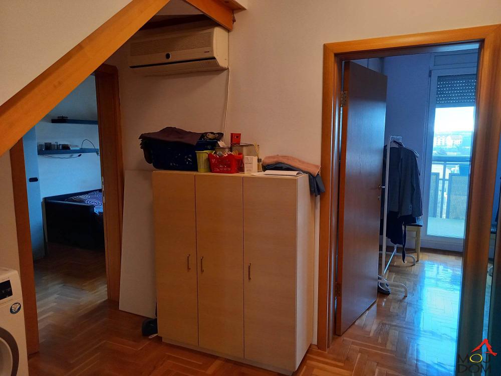 Slika 10 - Stan,NOVI SAD,NOVA DETELINARA,kv: 143, € 267800, ID: 1030206