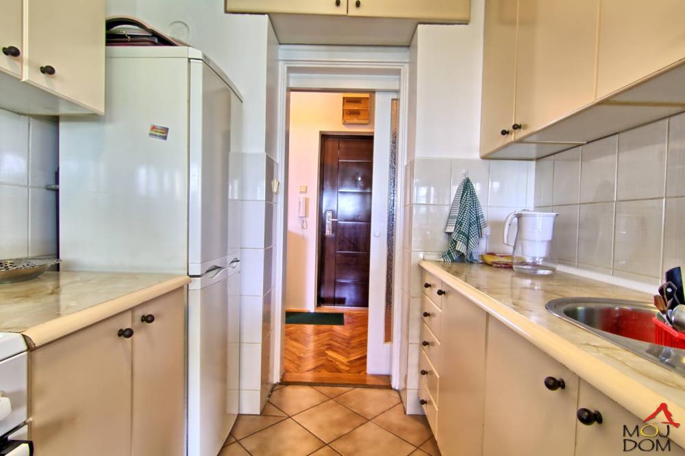 Slika 3 - Stan,NOVI SAD,LIMAN 3,kv: 51, € 123600, ID: 1030262