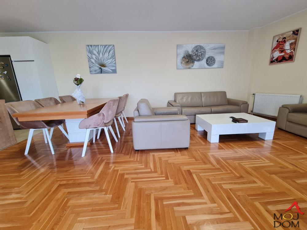 Slika 1 - Stan,NOVI SAD,NOVA DETELINARA,kv: 91, € 278100, ID: 1020945