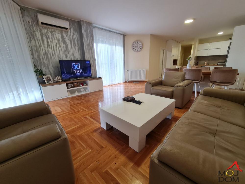 Slika 5 - Stan,NOVI SAD,NOVA DETELINARA,kv: 91, € 278100, ID: 1020945