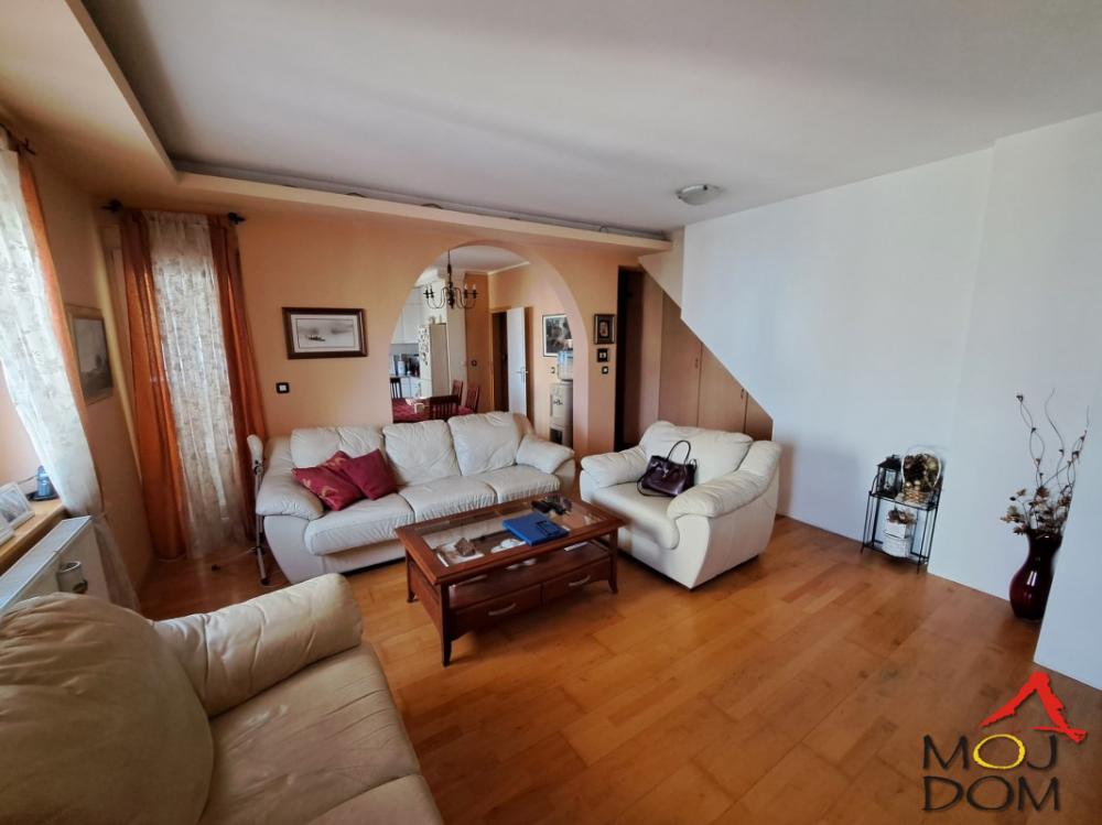 Slika 1 - Stan,NOVI SAD,GRBAVICA,kv: 49, € 128750, ID: 1030377