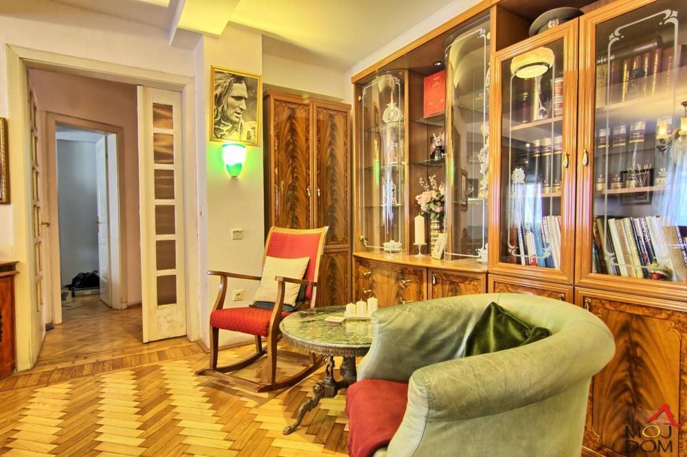 Slika 4 - Stan,NOVI SAD,BULEVAR,kv: 125, € 295600, ID: 1030236