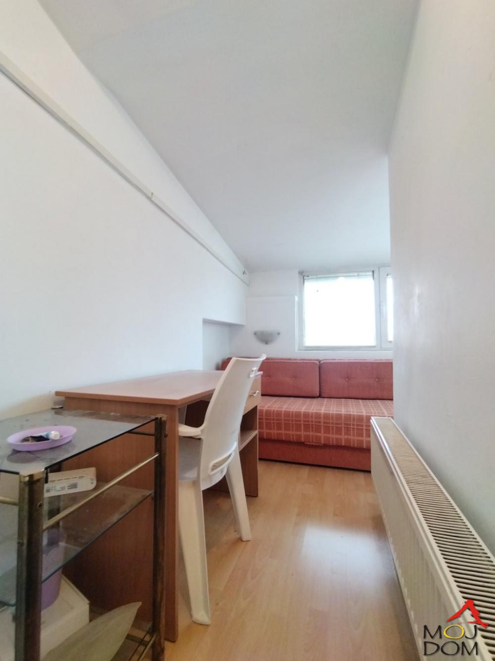 Slika 3 - Stan,NOVI SAD,CENTAR,kv: 26, € 78300, ID: 1029169