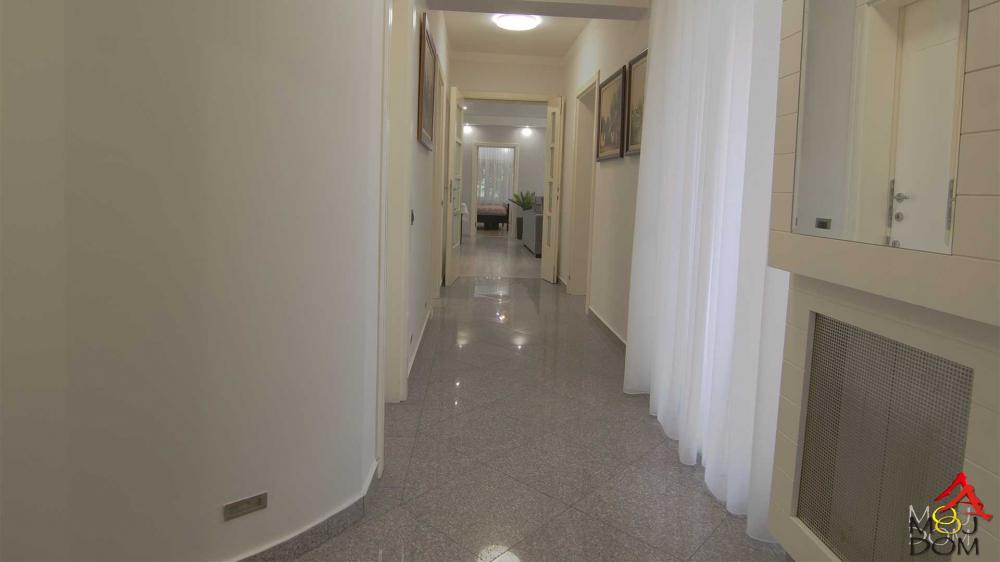 Slika 9 - Stan,NOVI SAD,CENTAR,kv: 105, € 319300, ID: 1030311