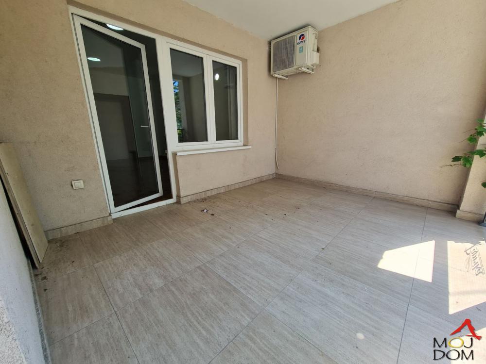 Slika 5 - Stan,NOVI SAD,CENTAR,kv: 114, € 241000, ID: 1028373