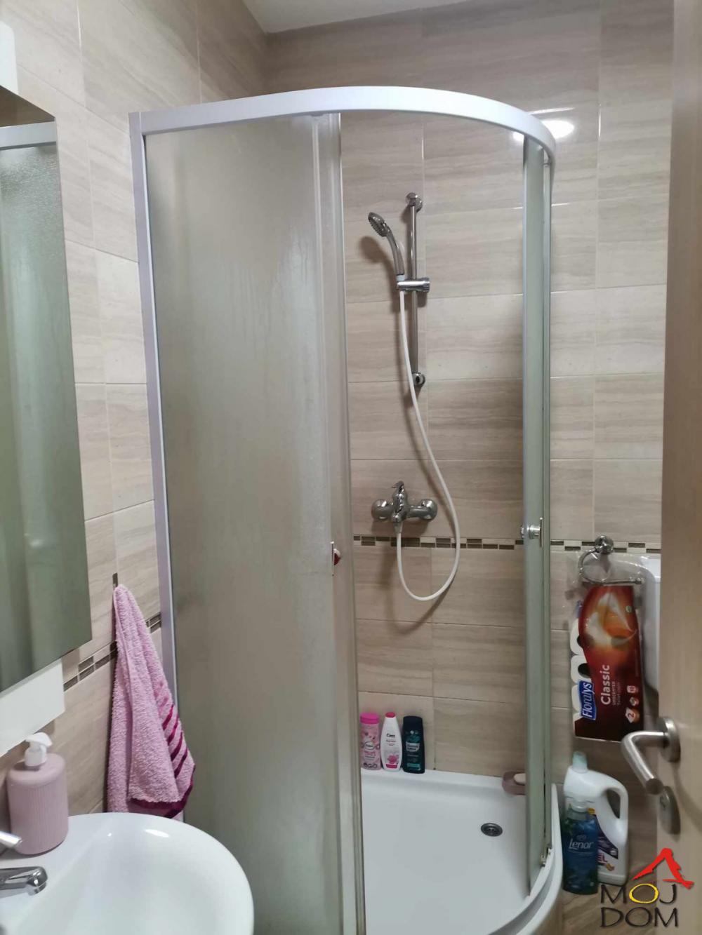 Slika 4 - Stan,NOVI SAD,SOMBORSKI BULEVAR,kv: 27, € 83600, ID: 1029283