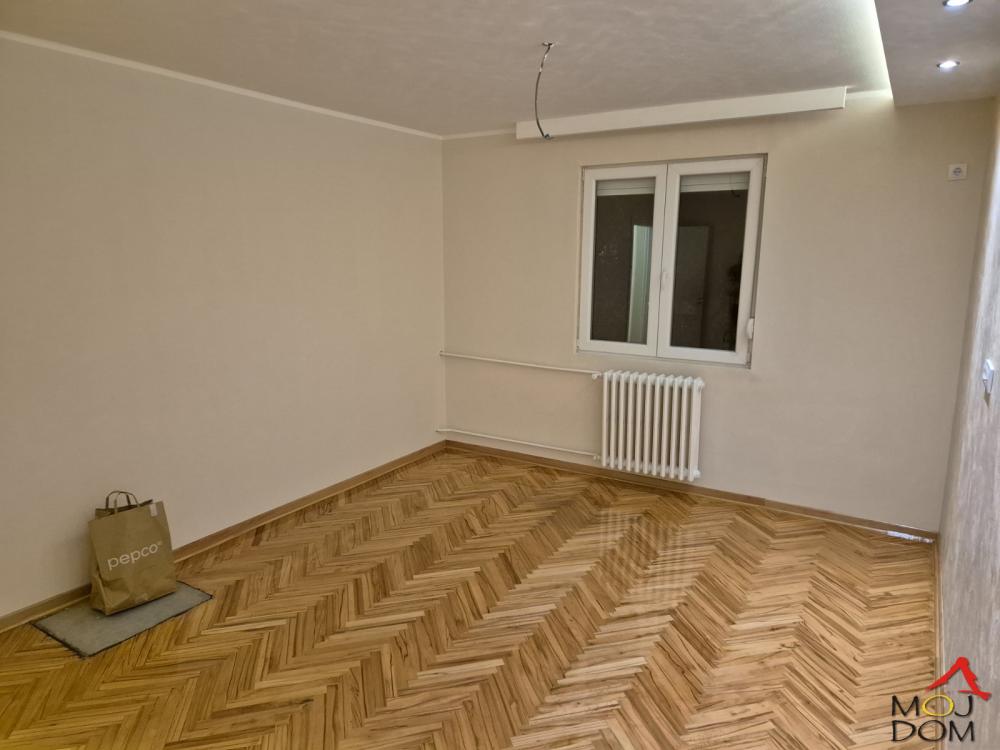 Slika 2 - Stan,NOVI SAD,SATELIT,kv: 48, € 120510, ID: 1030154