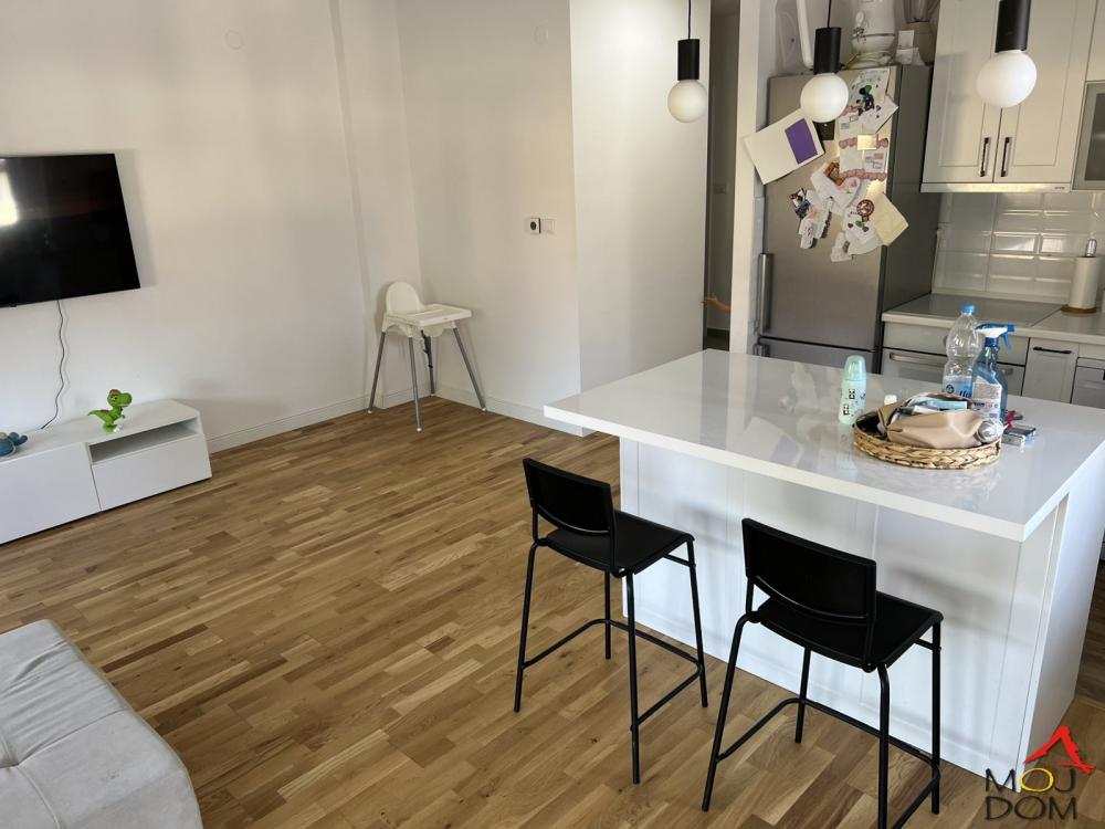 Slika 7 - Stan,PETROVARADIN,PETROVARADIN,kv: 73, € 185400, ID: 1027055