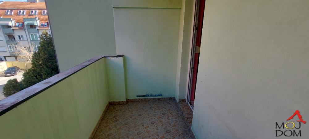 Slika 11 - Stan,NOVI SAD,GRBAVICA,kv: 56, € 161500, ID: 1030015