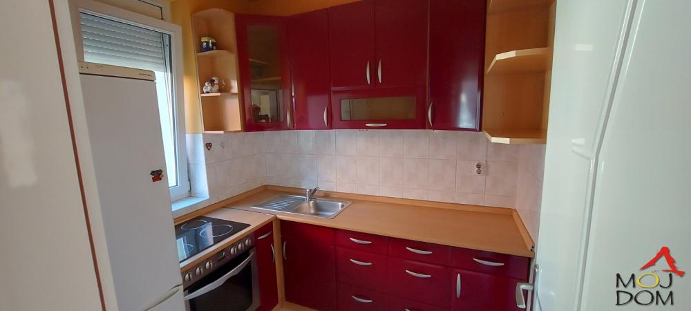 Slika 3 - Stan,NOVI SAD,GRBAVICA,kv: 56, € 161500, ID: 1030015