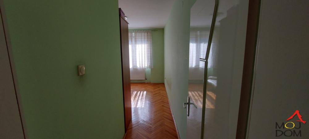 Slika 7 - Stan,NOVI SAD,GRBAVICA,kv: 56, € 161500, ID: 1030015