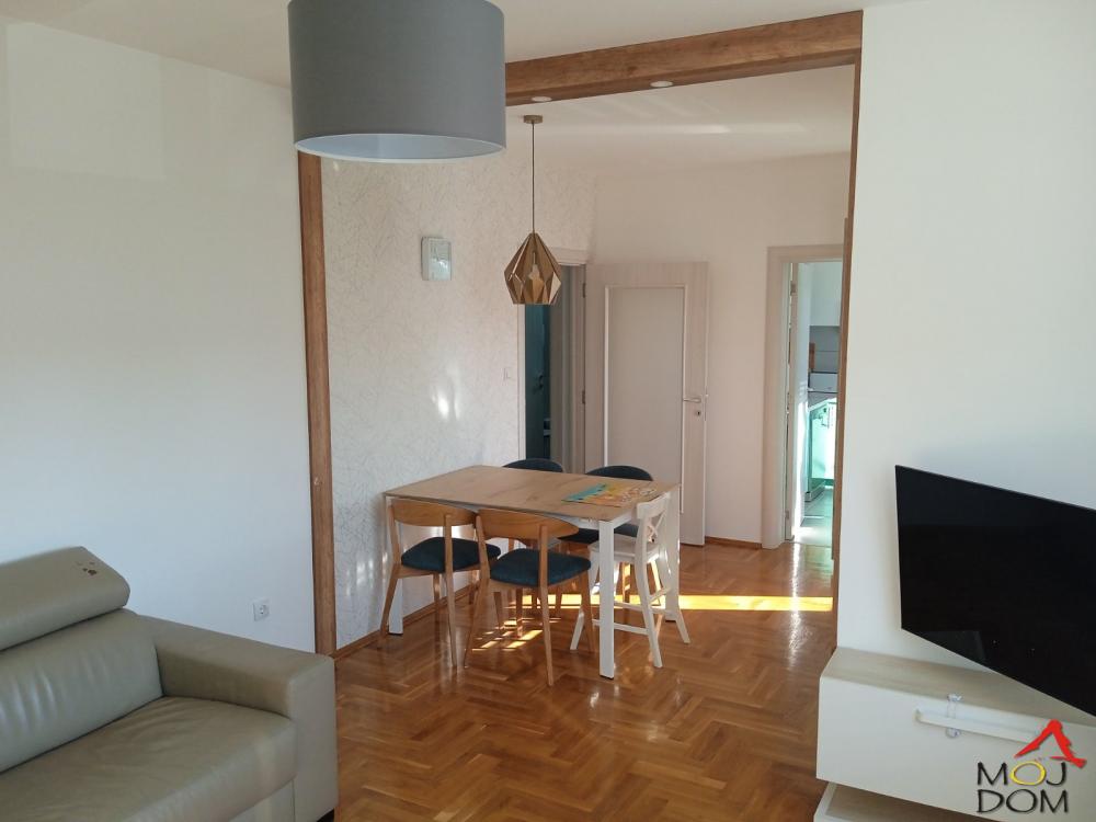 Slika 3 - Stan,NOVI SAD,SEVERNI TELEP,kv: 70, € 197750, ID: 1027180