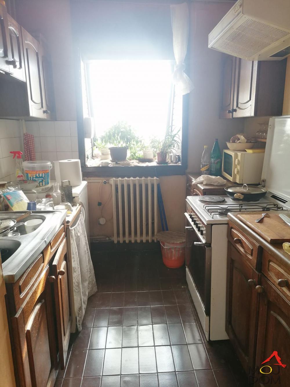 Slika 3 - Stan,NOVI SAD,BULEVAR,kv: 71, € 180250, ID: 1029286