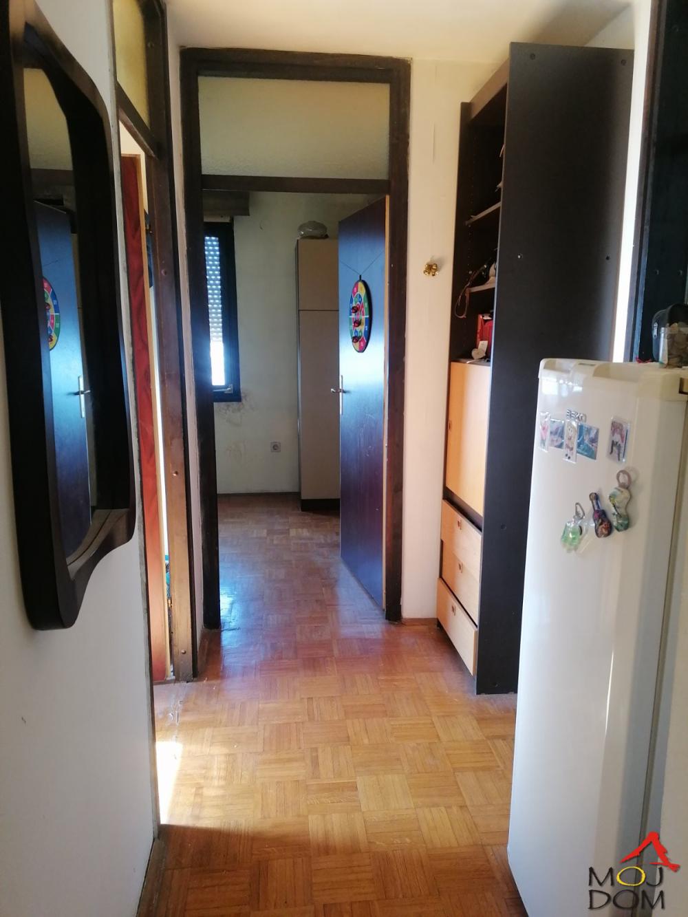 Slika 8 - Stan,NOVI SAD,BULEVAR,kv: 71, € 180250, ID: 1029286