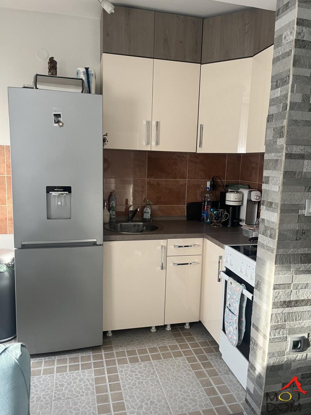 Slika 10 - Stan,NOVI SAD,TELEP,kv: 36, € 113300, ID: 1030286