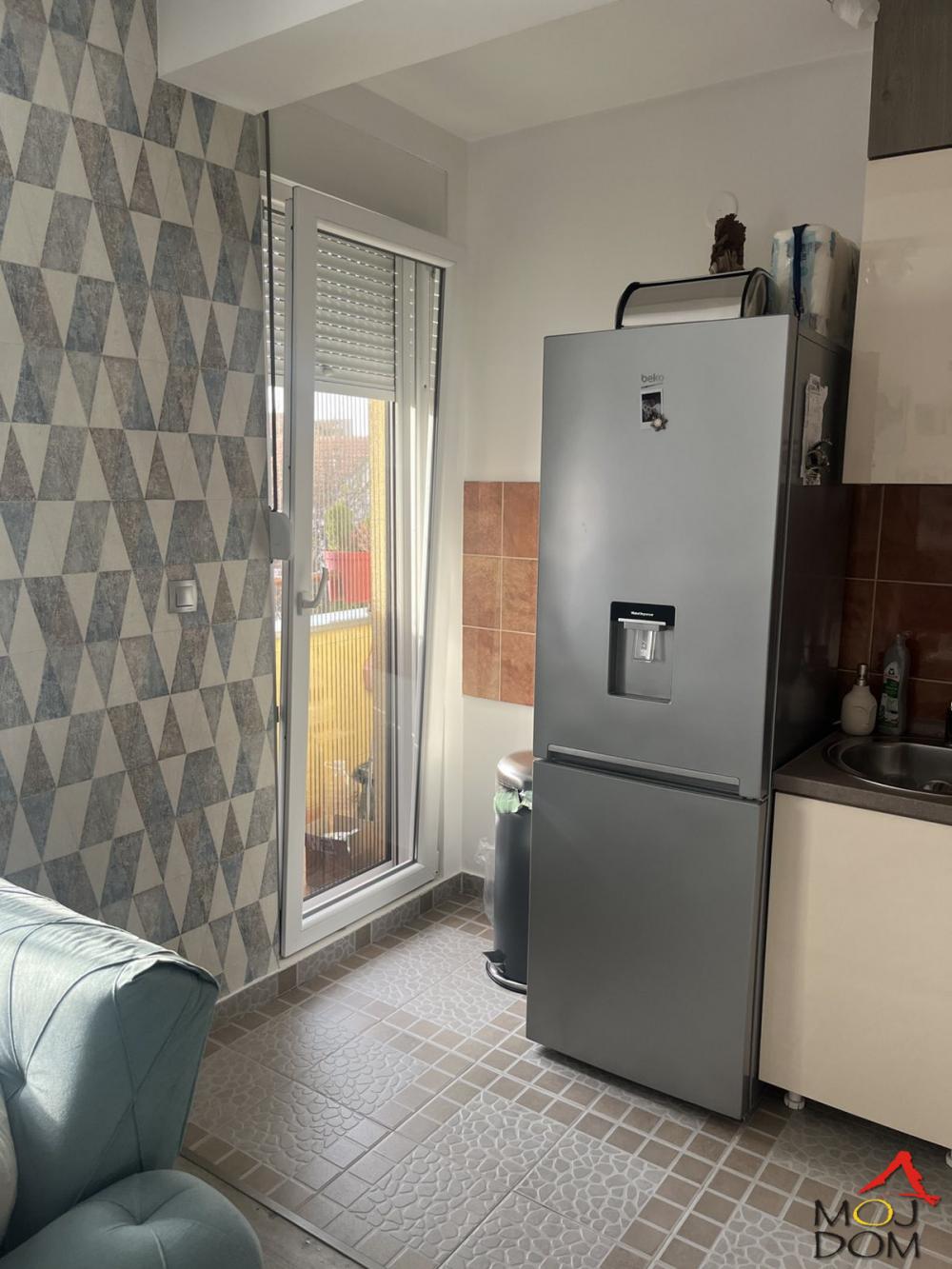 Slika 9 - Stan,NOVI SAD,TELEP,kv: 36, € 113300, ID: 1030286