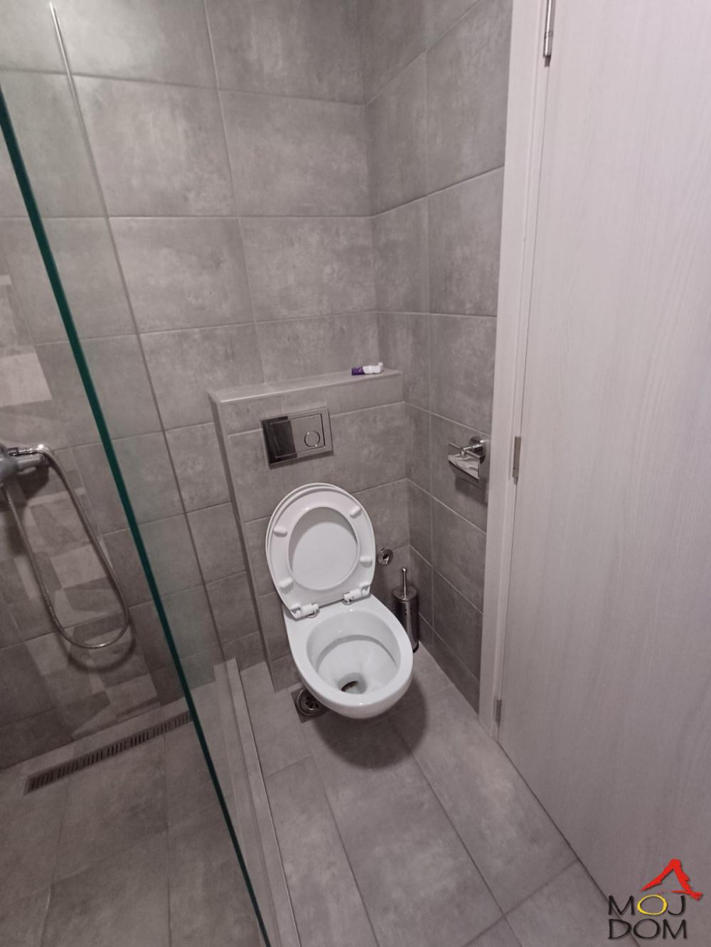 Slika 9 - Stan,NOVI SAD,SALAJKA,kv: 43, € 140000, ID: 1030292